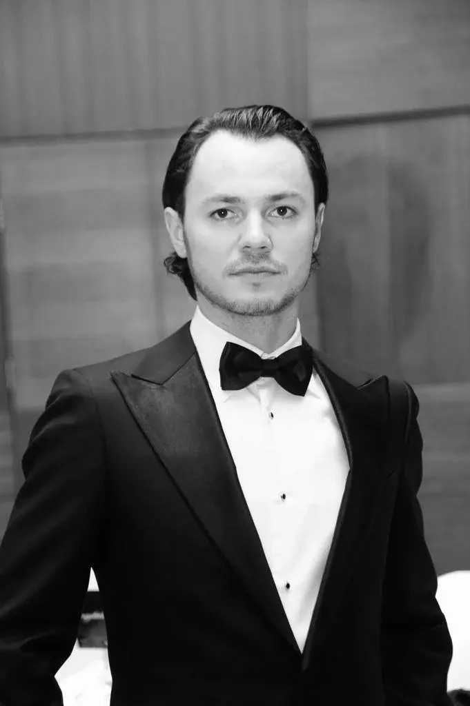 Антон Карпов