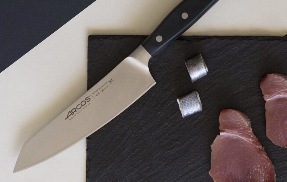 Ножи arcos купить. Испанские ножи Arcos. Нож Arcos 290822. Кухонные ножи Аркос. Нож Arcos 292321.