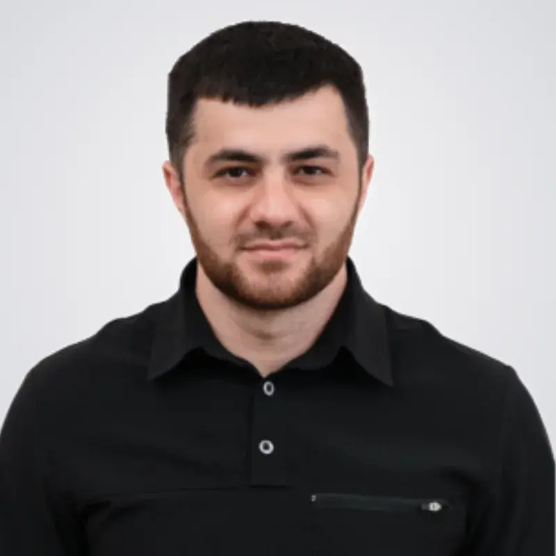 Ислам Шиков, Ортопедия