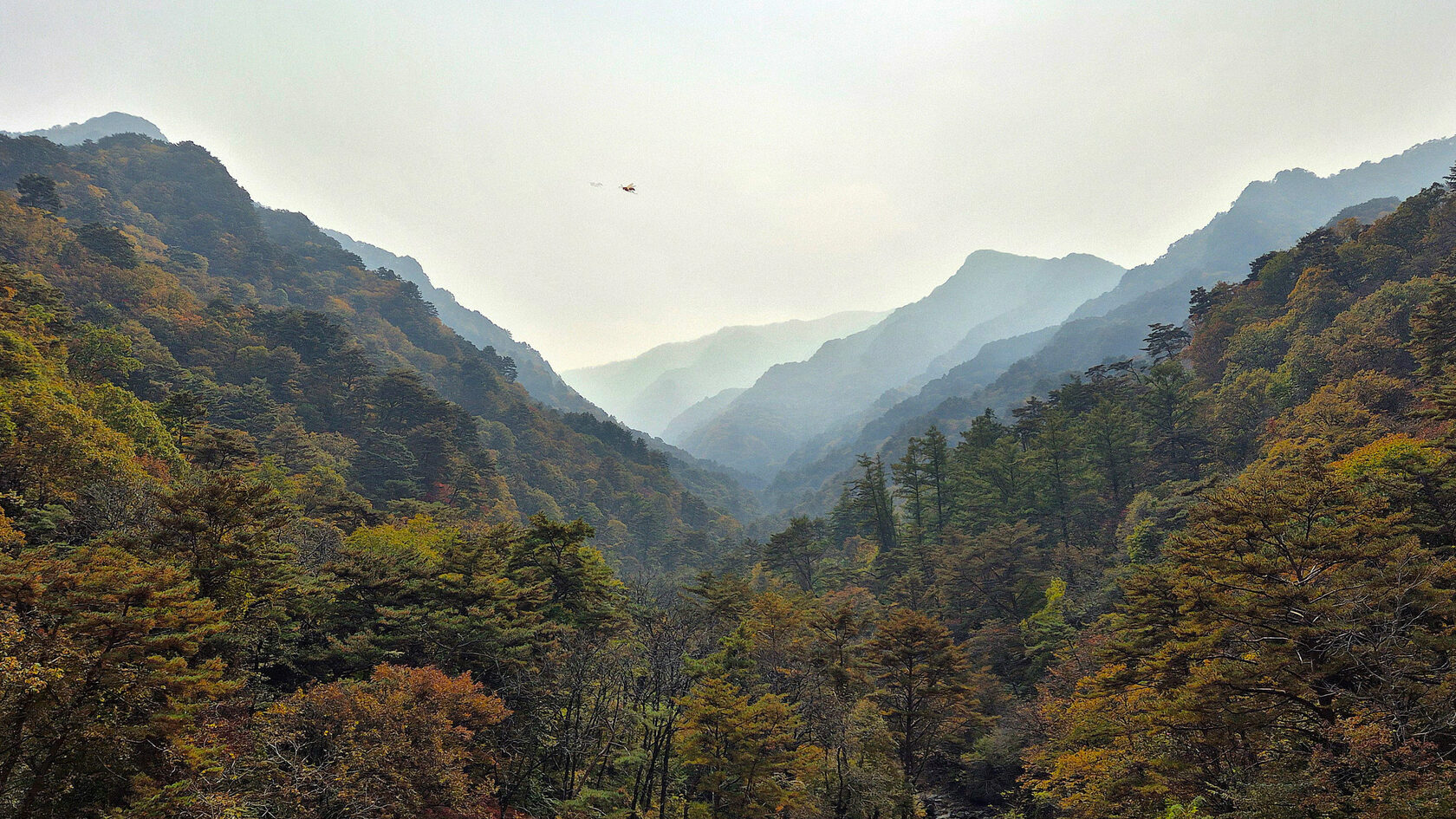 Горы Мёхян. КНДР (Северная Корея)
