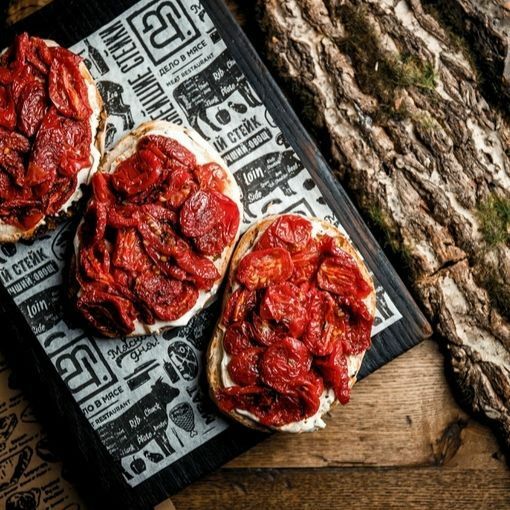 晒干番茄意式烤面包