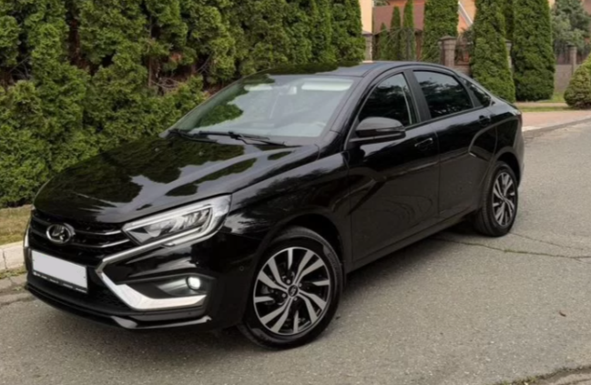 LADA Vesta 2025 года в лизинг для физического лица