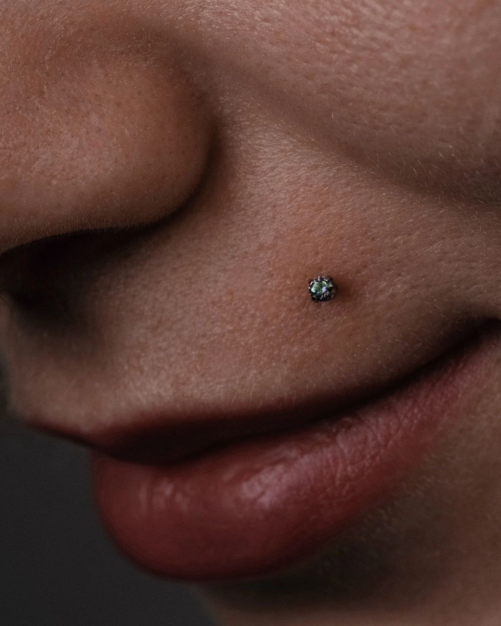 Пирсинг Монро