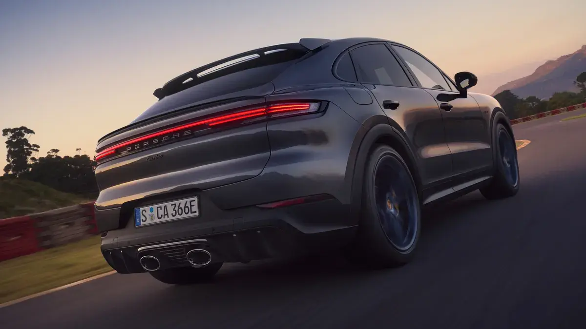 Porsche Cayenne Coupé в движении, иллюстрация производителя