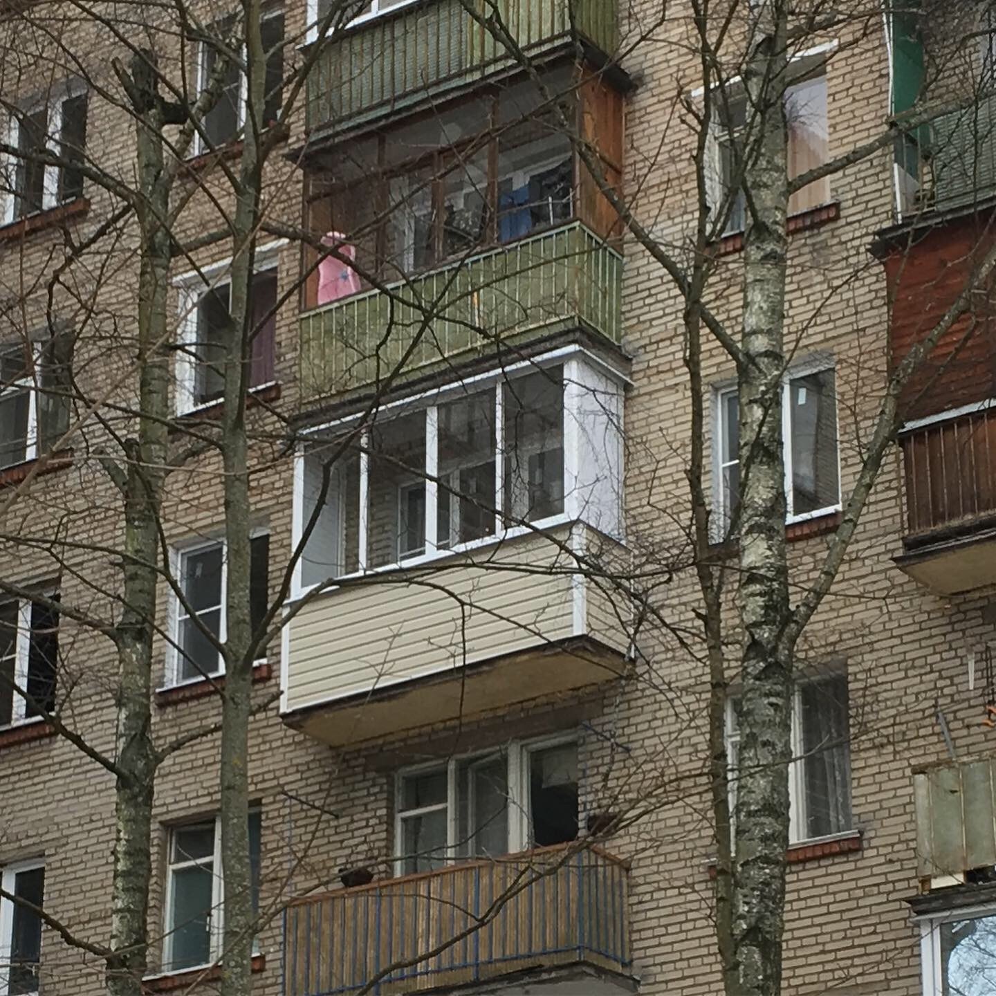 Отделка сайдингом балкона