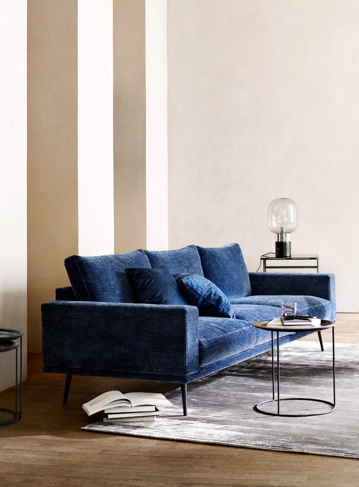 Визард | Перетяжка мягкой мебели в Тюмени и Тобольске