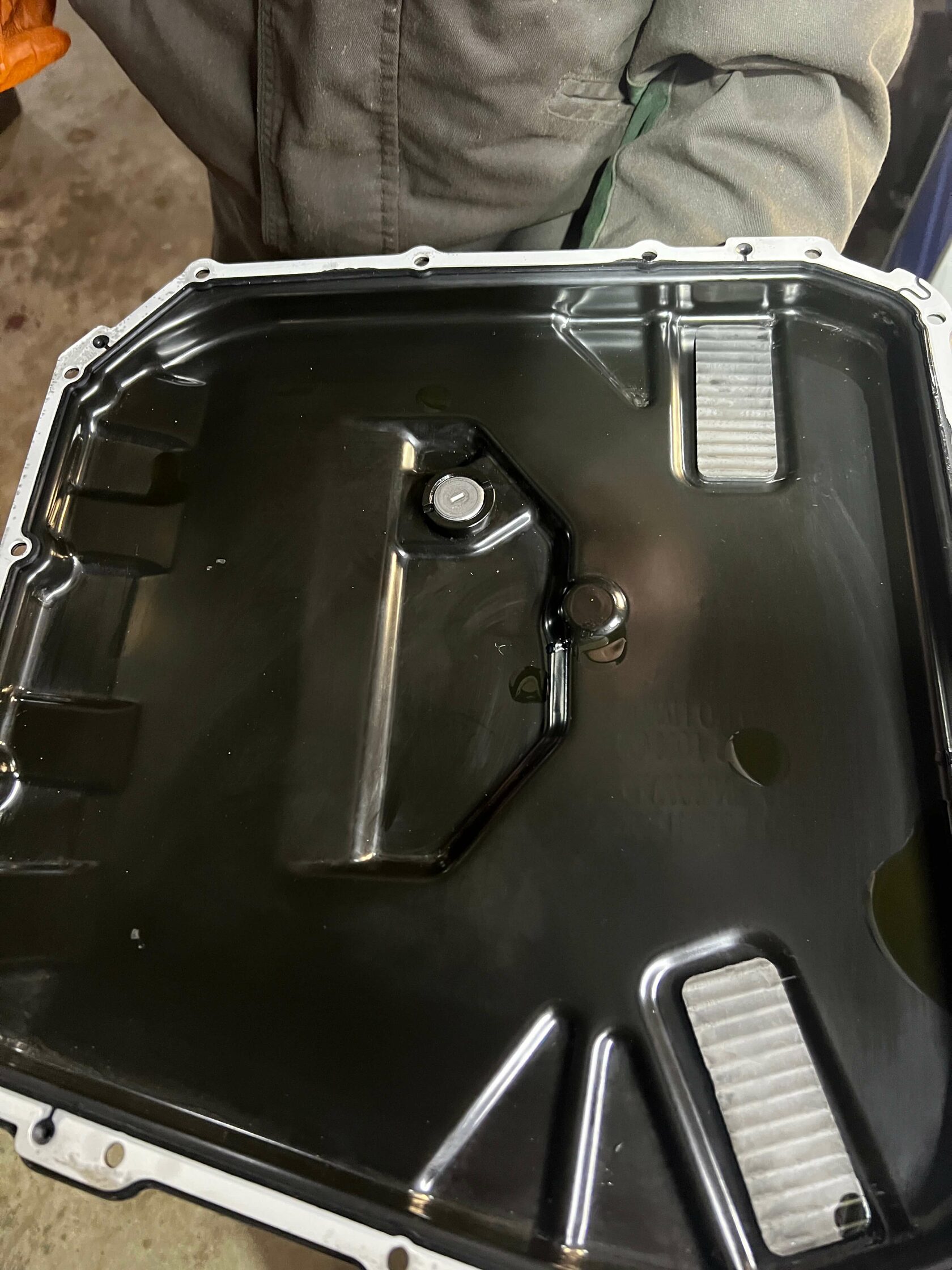 Чистый поддон DSG