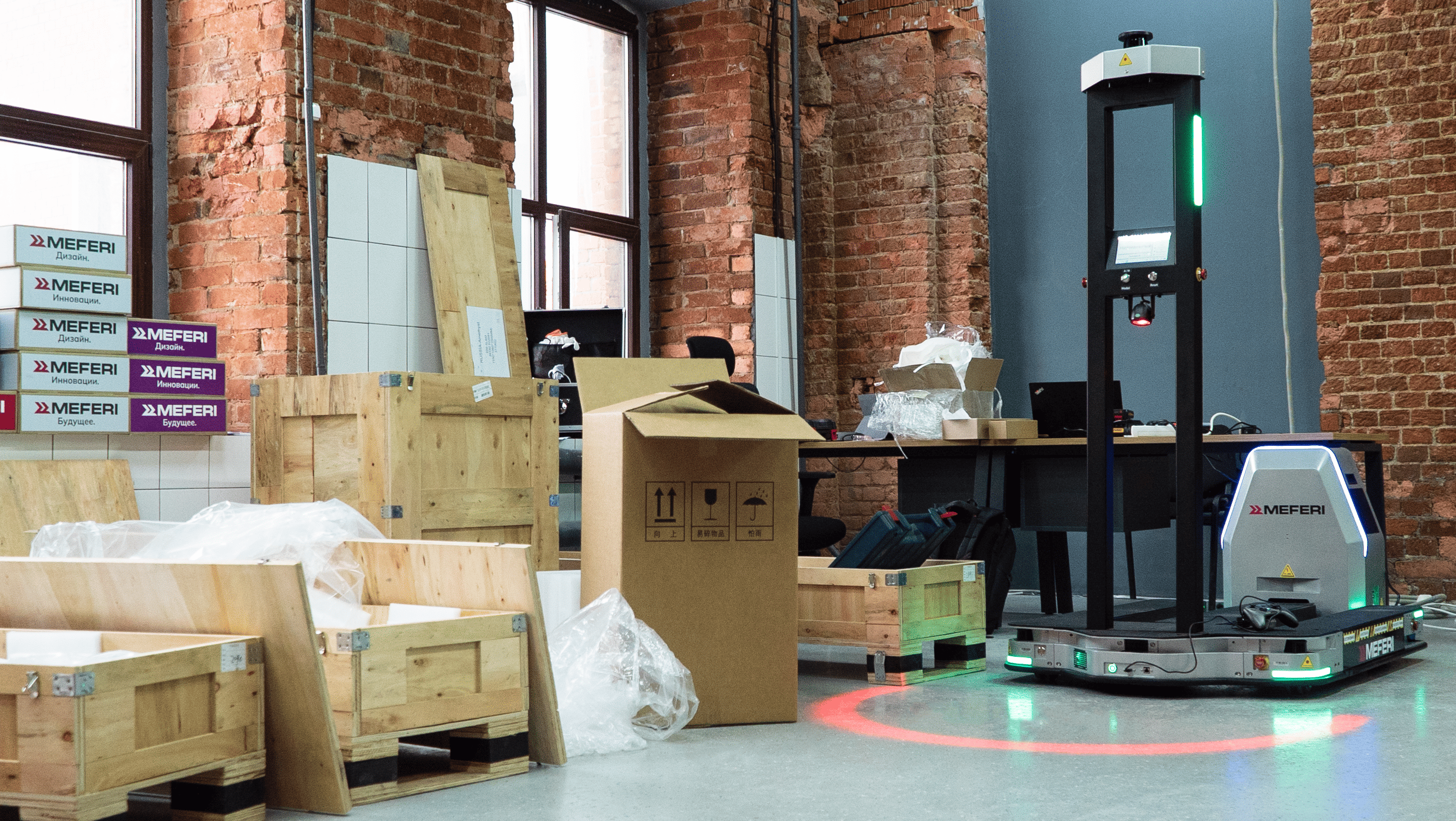 MEFERI MWR01 робот для транспортировки палет на складе