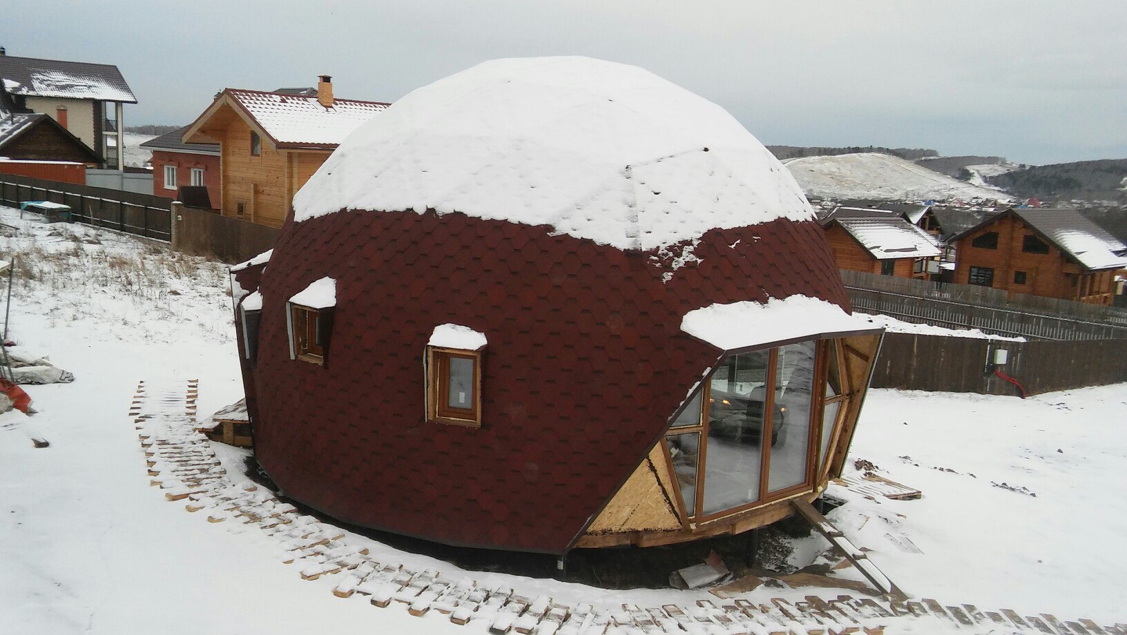 Karakteristike drvenih kuća iz trupaca sibirskog cedra