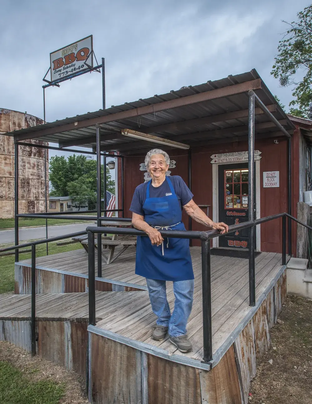 Тутси Томанец