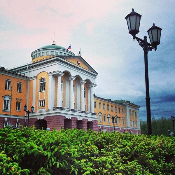 президентский дворец удмуртии. резиденции глав республик. резиденции глав республик. грозный город резиденция кадырова. резиденцию главы республики чечня.