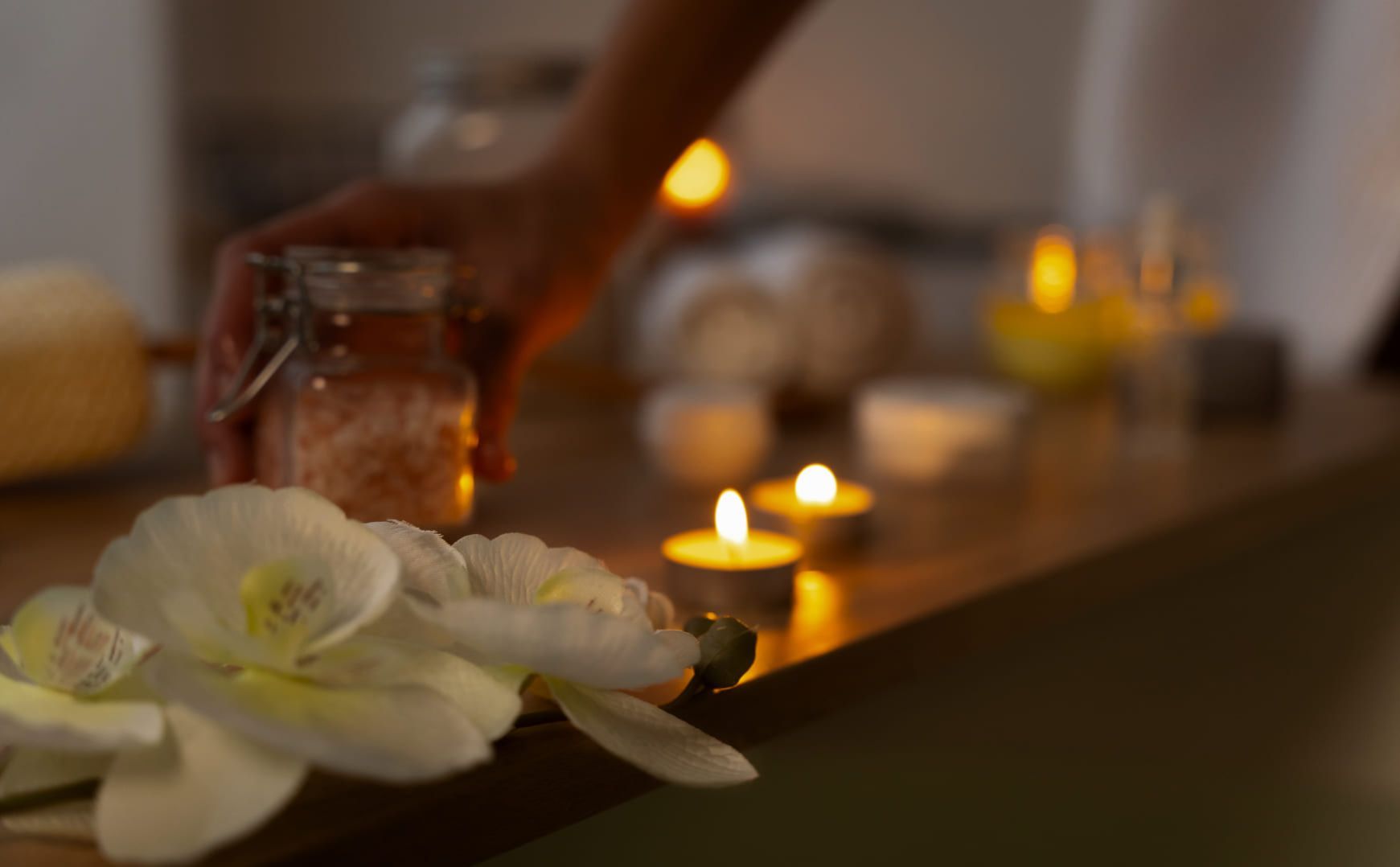 СПА-клуб "Шоколайф". Услуги массажа, спа-процедуры, удаление волос, лазерная эпиляция, косметология, уход за волосами, брови