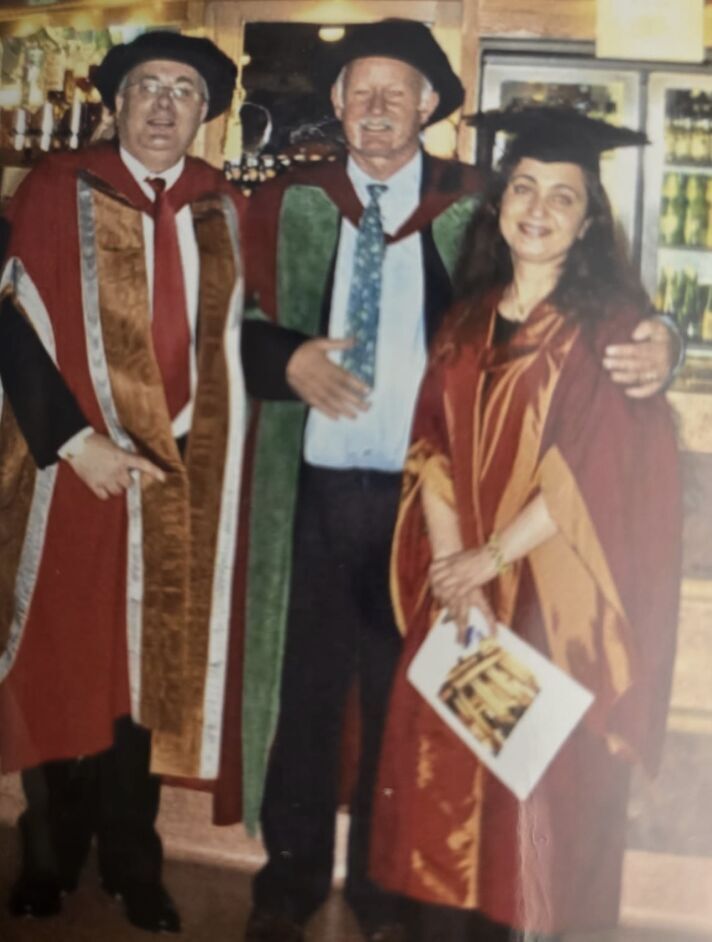 No alternative text description for this image