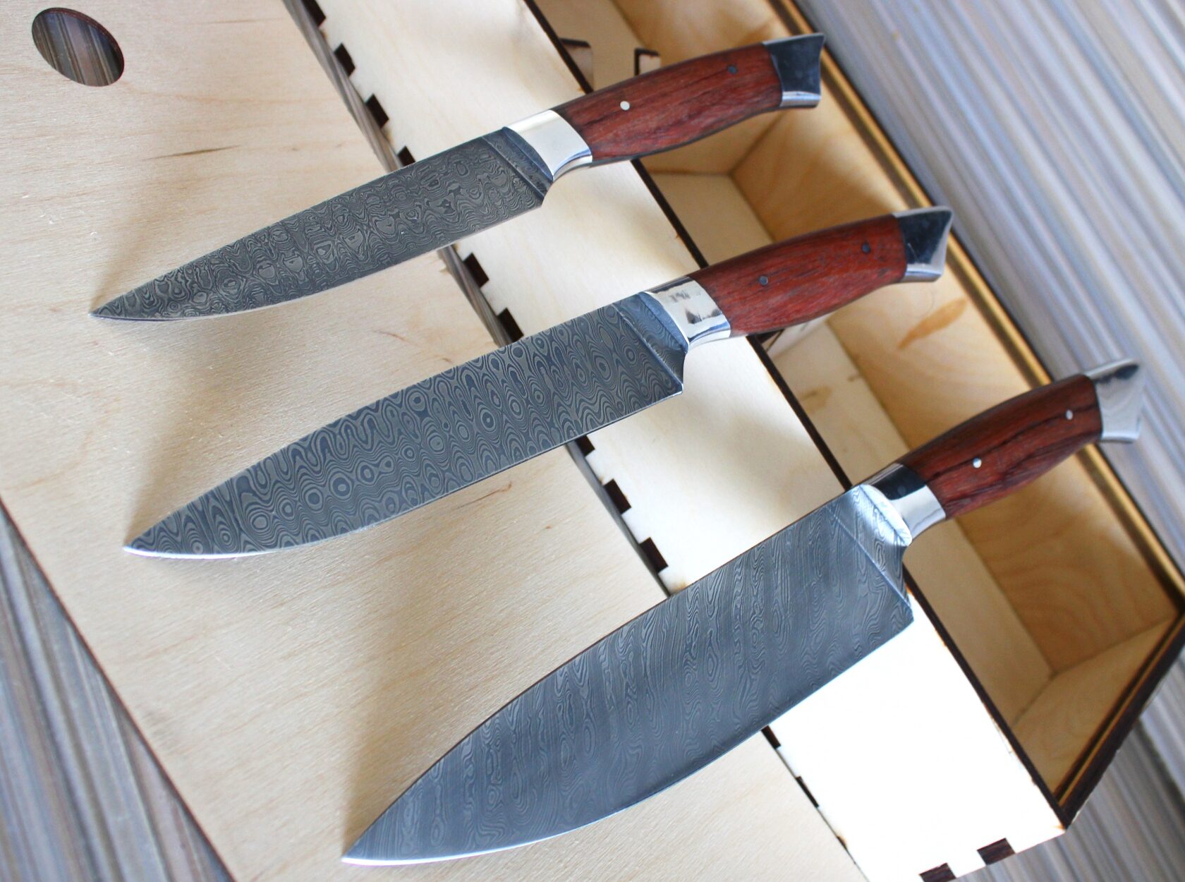 Набор кухонных ножей из дамасской стали - Ножи Павлово, Россия
