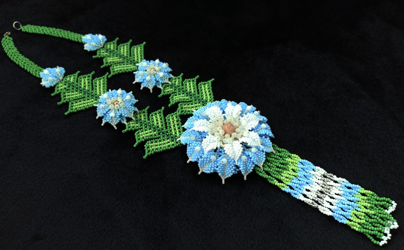 HUICHOL FLOWERS 3