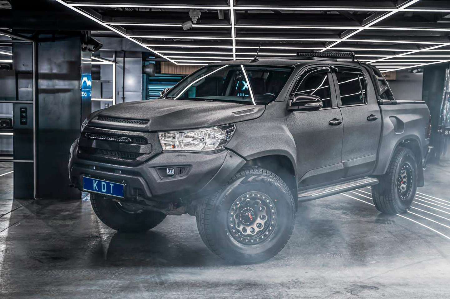 Toyota Hilux экспедиционник