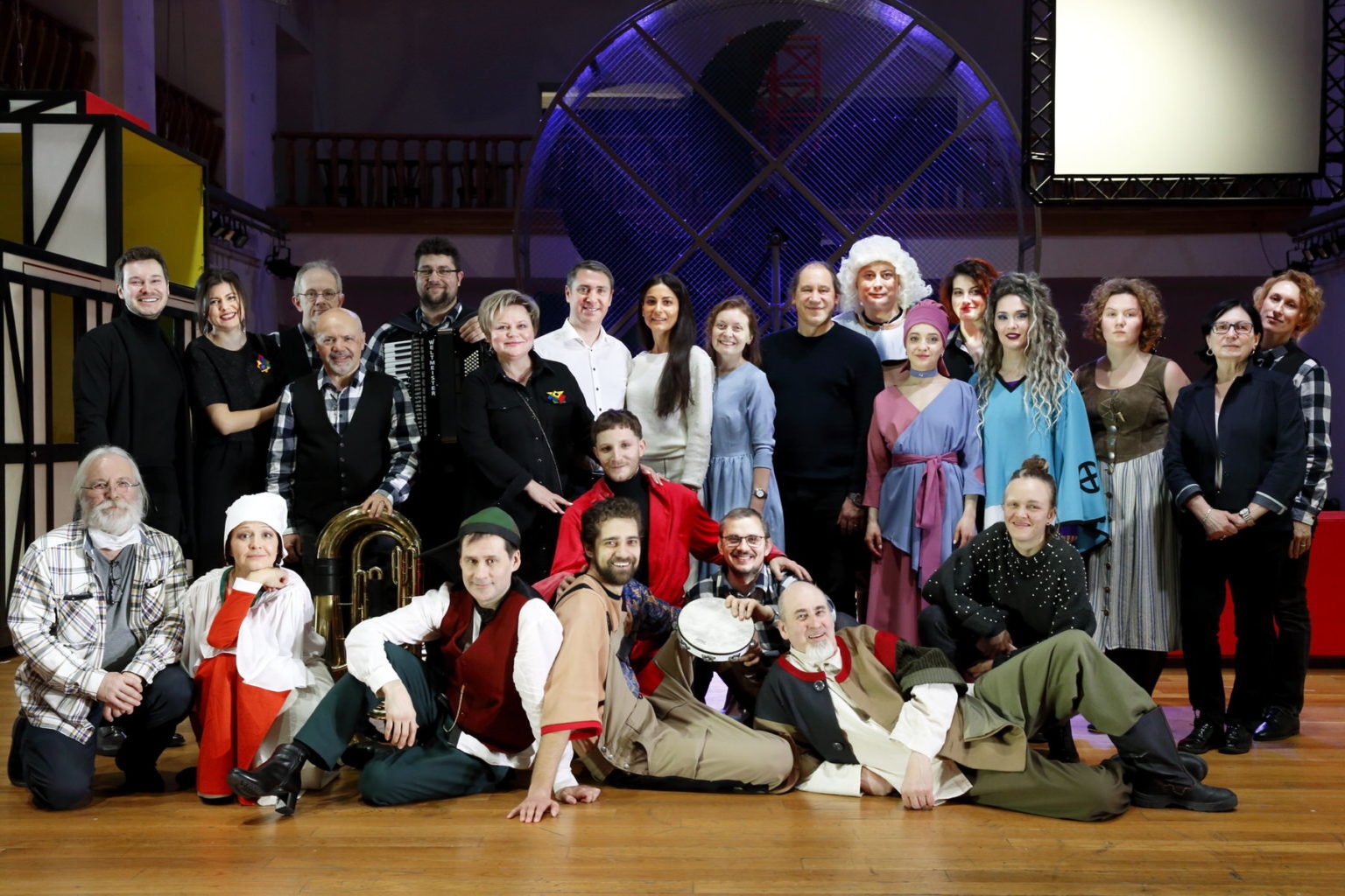 Разбитый кувшин. Премьера 00027