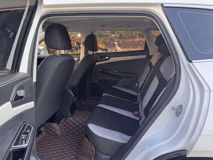 Jetta_VS7_авто_из_китая 