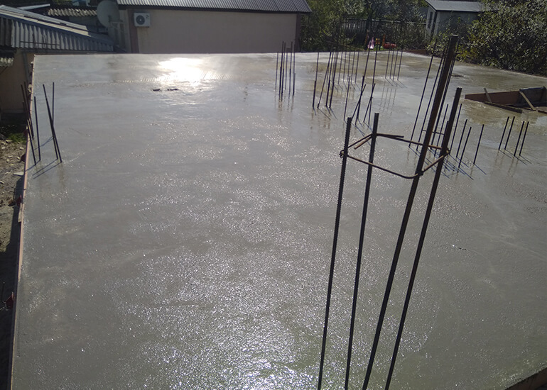 Строительство пола второго этажа дома в Новороссийске