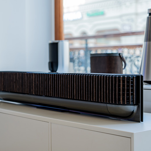 Bang &amp; Olufsen Beosound Theatre