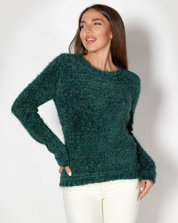 Дамски пуловер за зимата в модерен тъмнозелен цвят