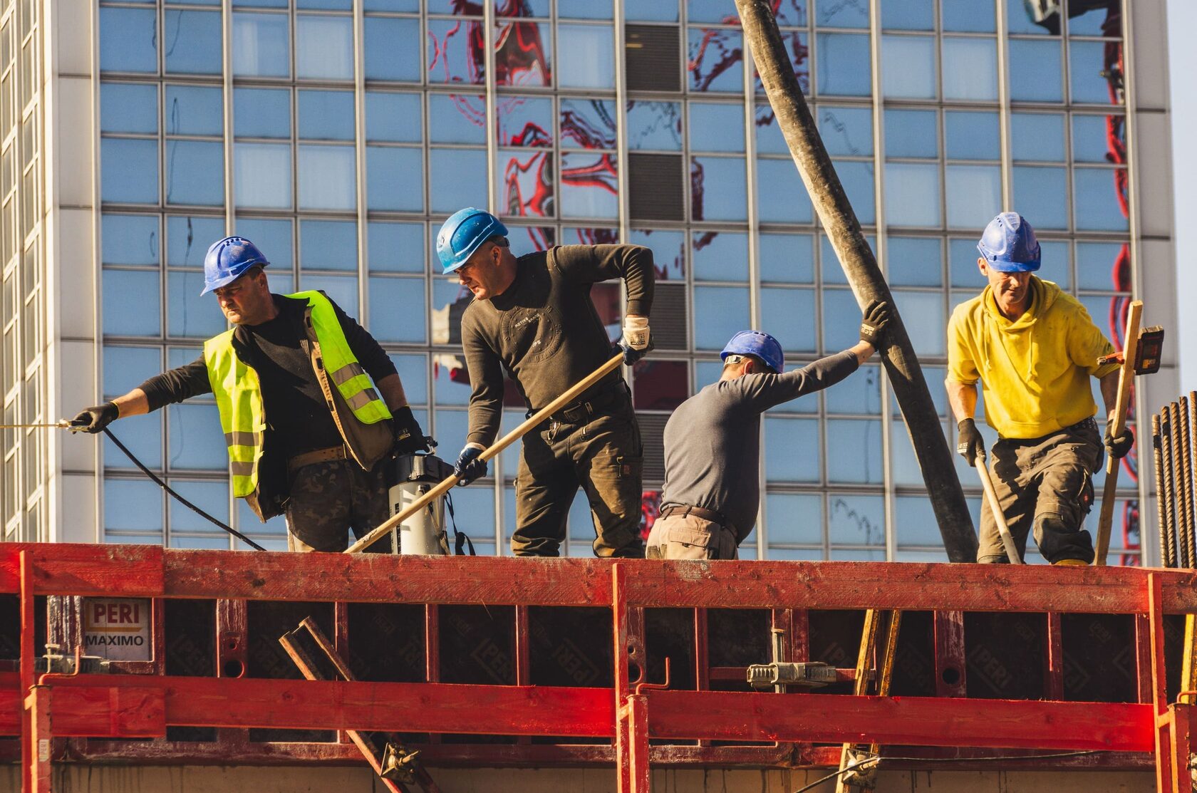 Arbeitskräfte aus Polen und Osteuropa auf einer Baustelle in Deutschland