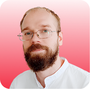 Валерия Кадочникова, Product manager Profitbase, девушка с короткой стрижкой, блондинка, в черной футболке