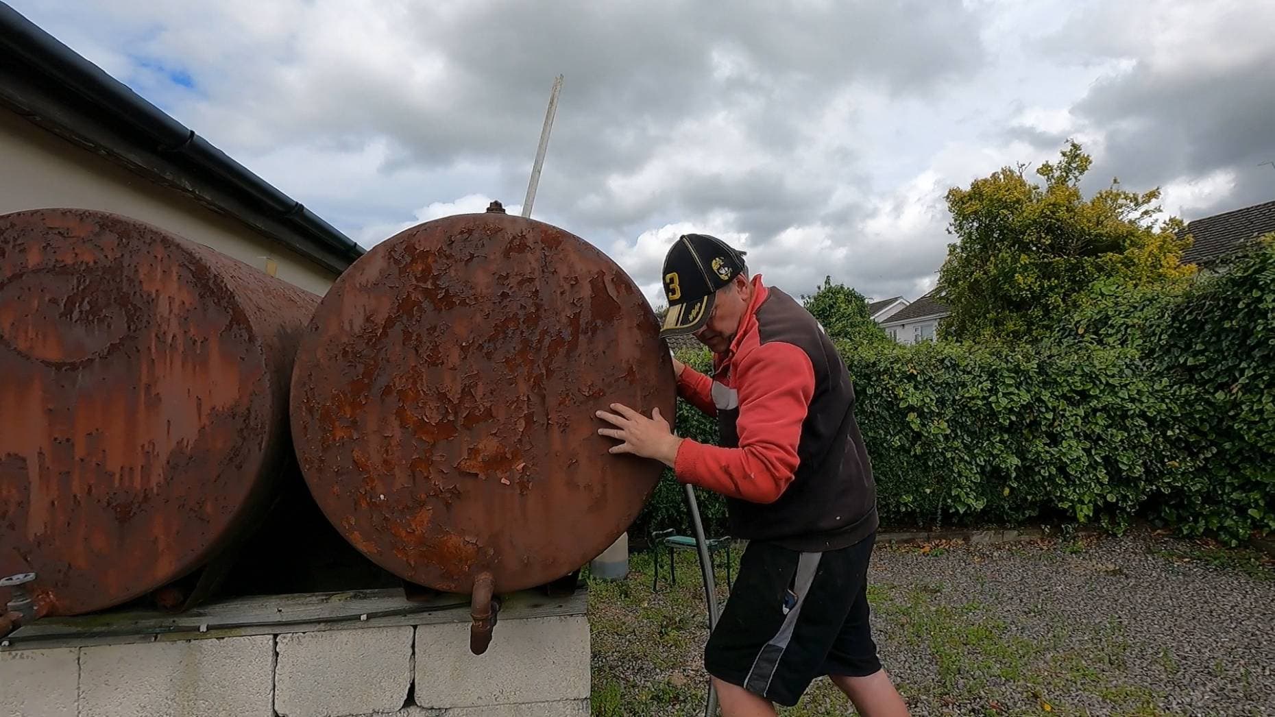 Oil tank replacement services