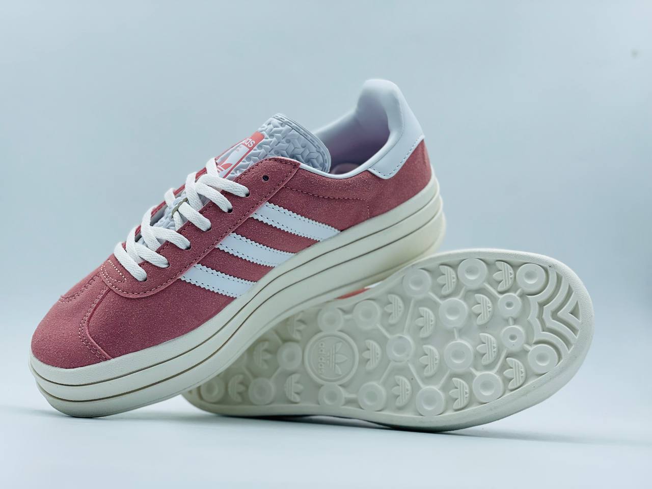 Adidas gazelle. Adidas campus 00s. Adidas gazelle bold. Adidas wmns gazelle 'shock purple'. Adidas gazelle bold shoes.