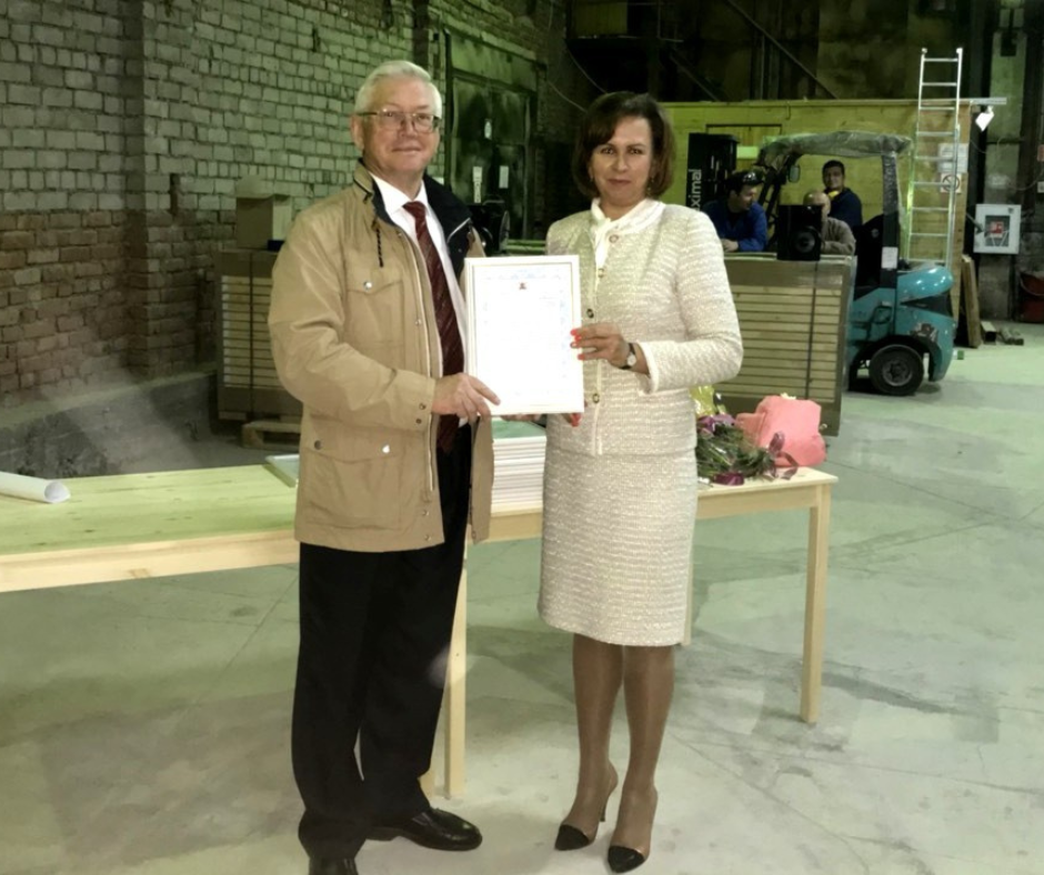 Гендиректор одной из крупнейших компаний по изготовлению и продаже ...