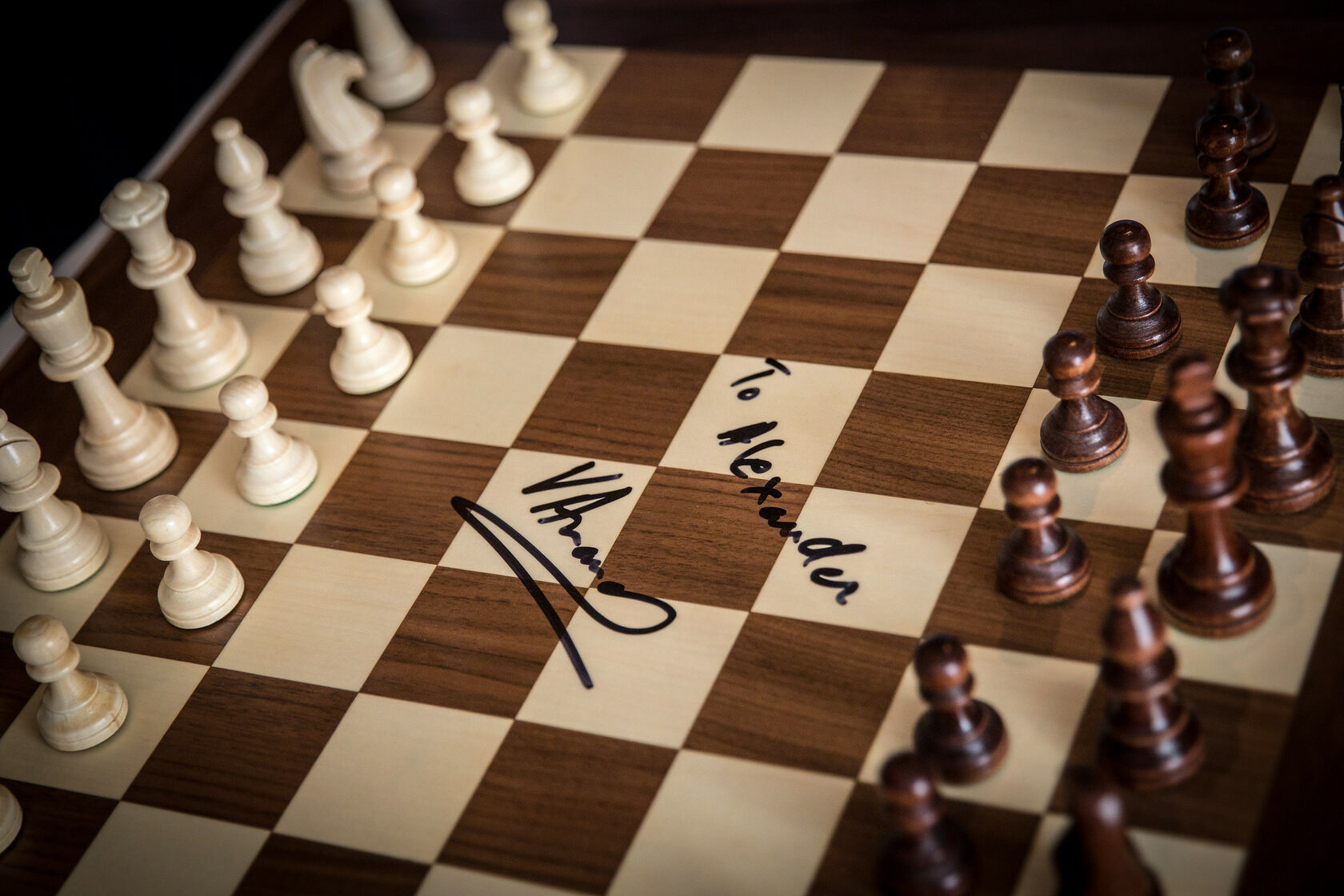Championship match chess hi-res stock photography and images - Alamy