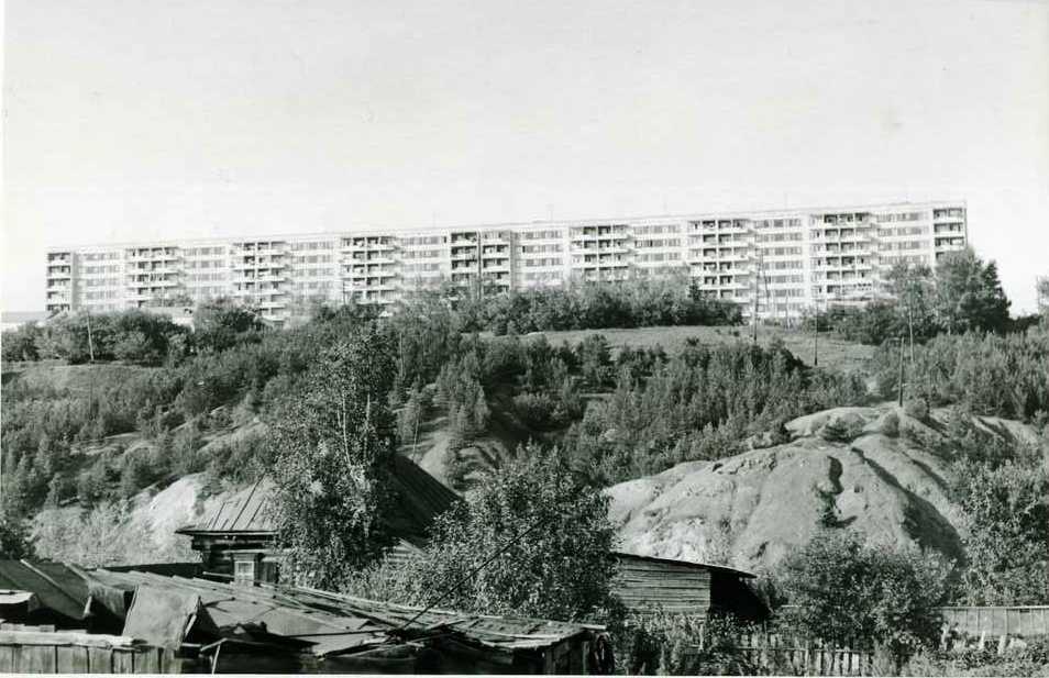 Новые жилые дома по ул. Кирова. 1982 г.