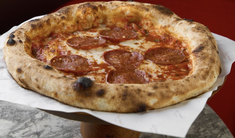Classic Teamo's Pepperoni Pizza