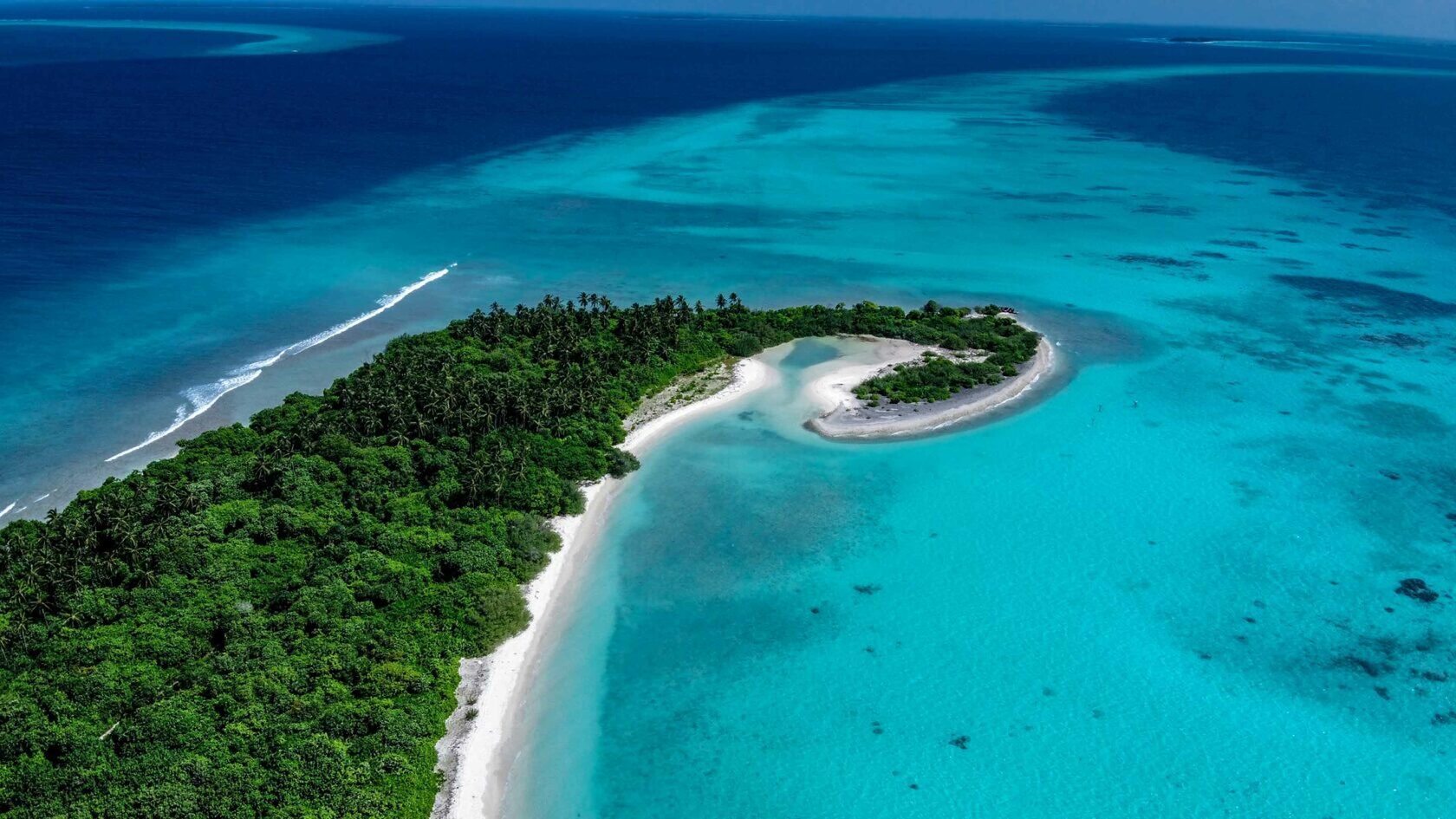 40 островов. Lakshadweep Bangaram. Остров Мантанани. Лаккадивские острова. Каваратти остров.