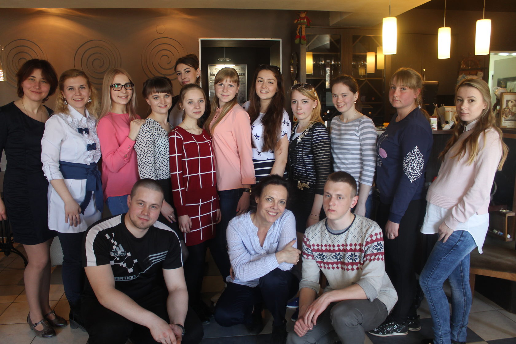 Украинские студенты. Школьники и соцсети. Студенты сироты. Сирота студента. Государственная социальная помощь студентам.