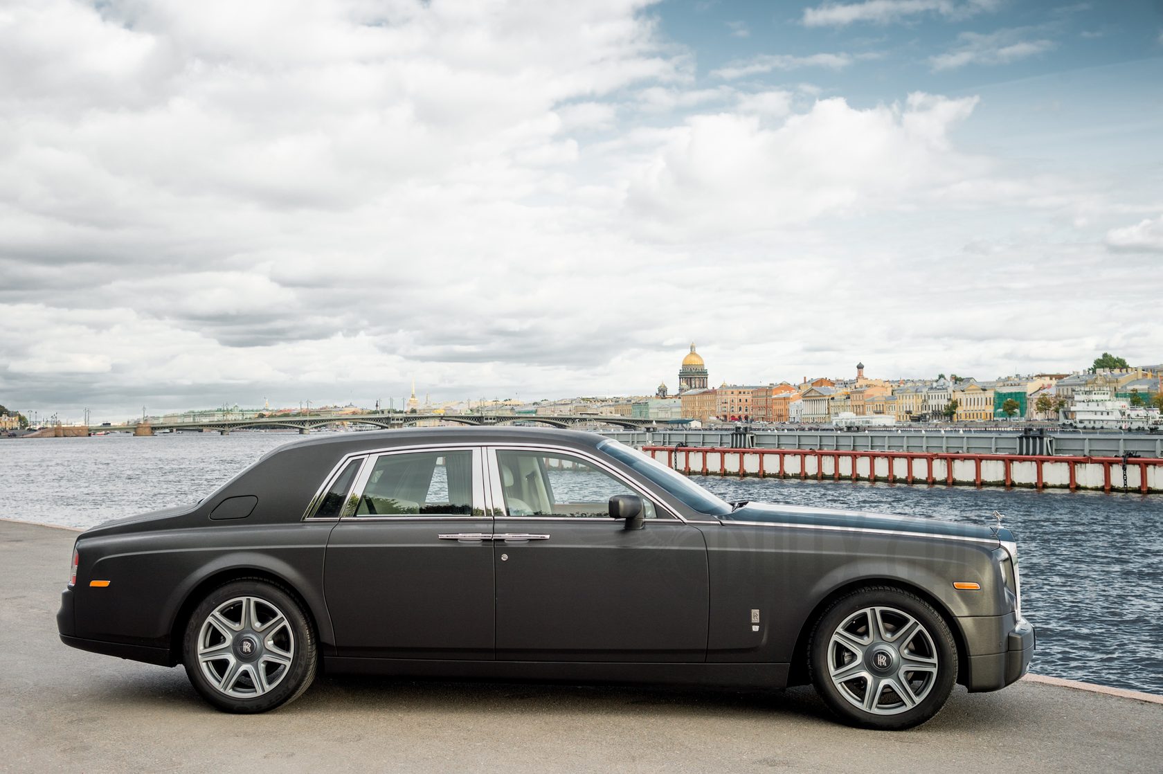 Аренда Rolls-Royce с водителем