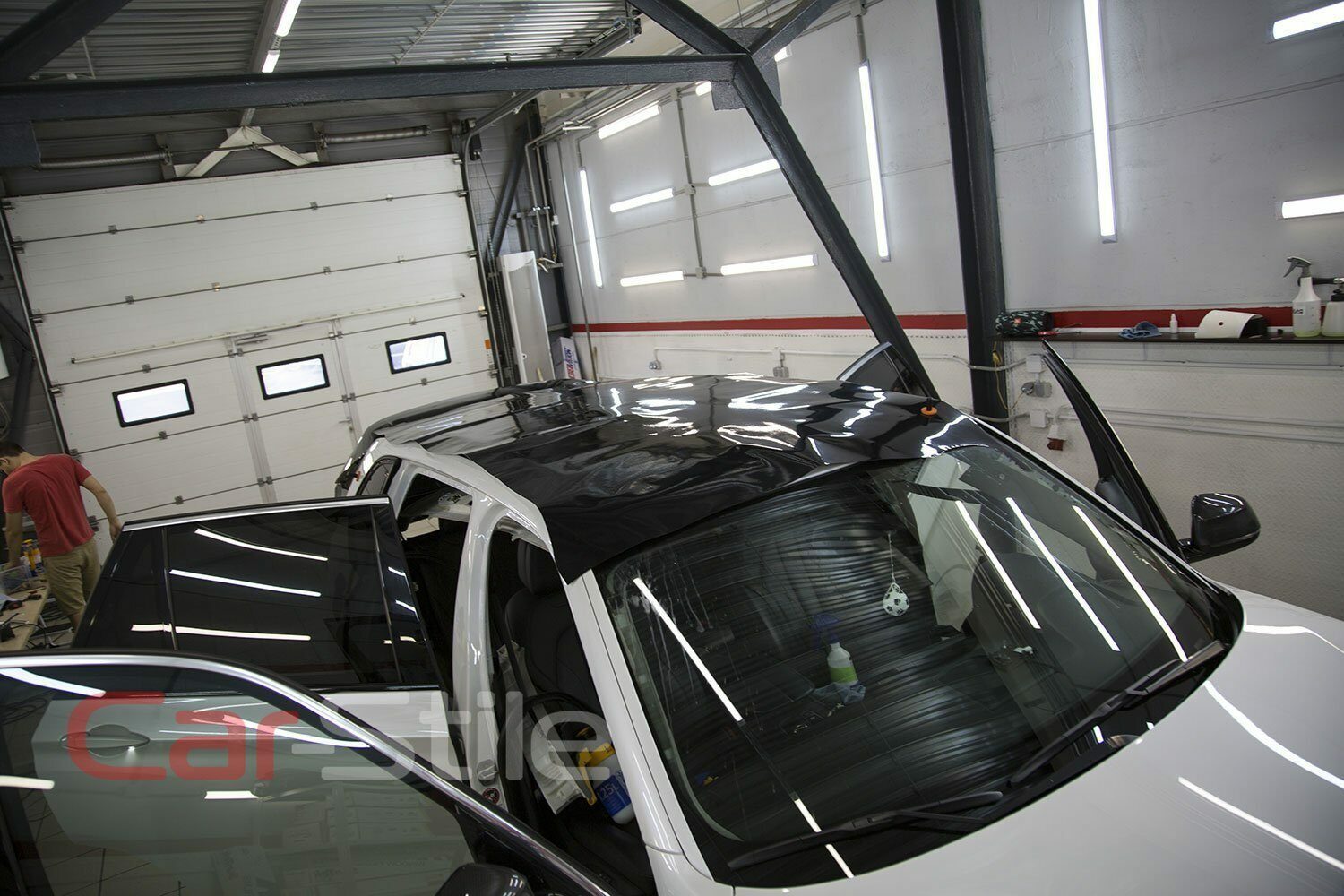 Тюнинг автомобиля винилом, антихром | Оклейка виниловой пленкой