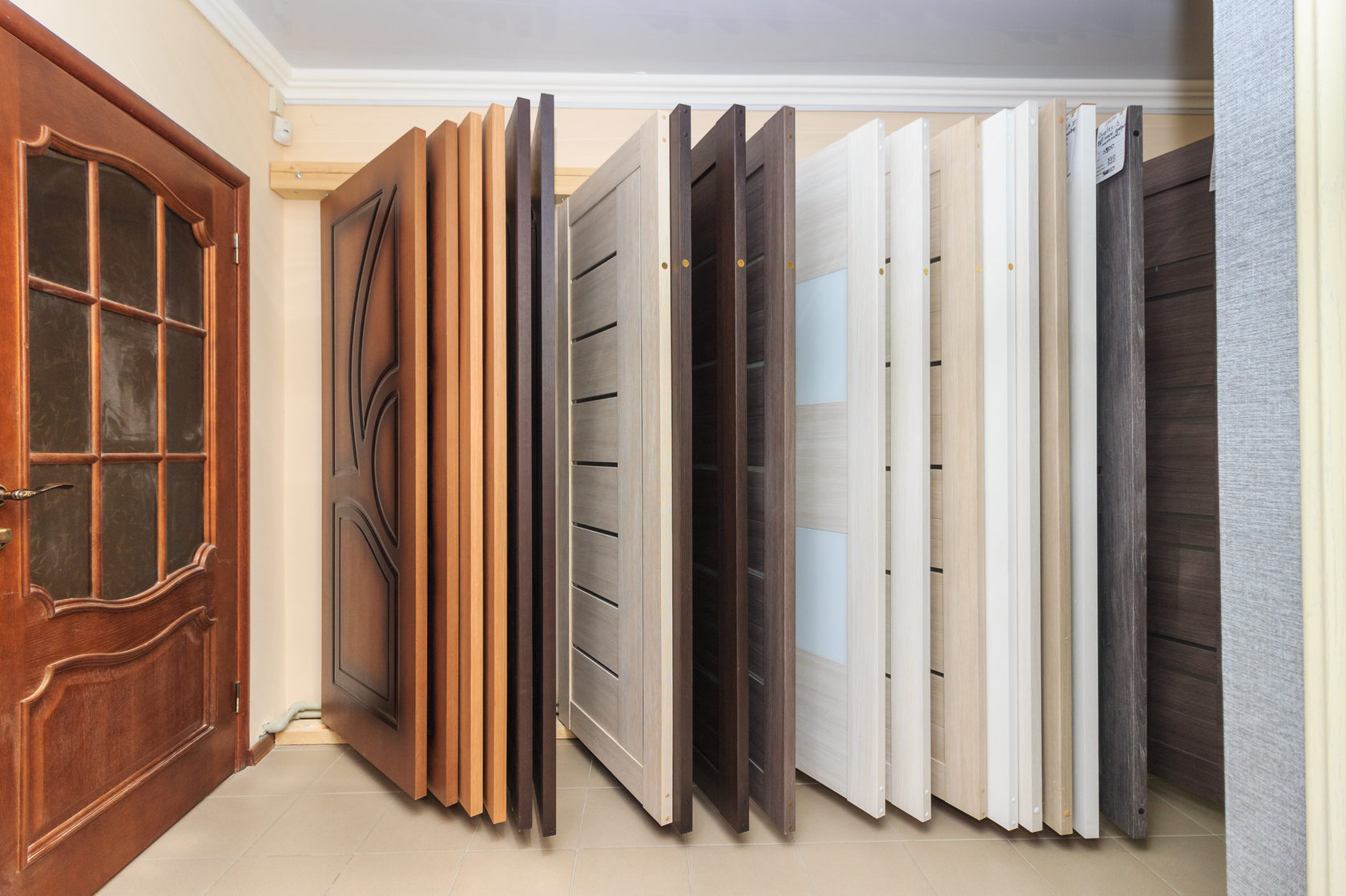 Ламинированные двери