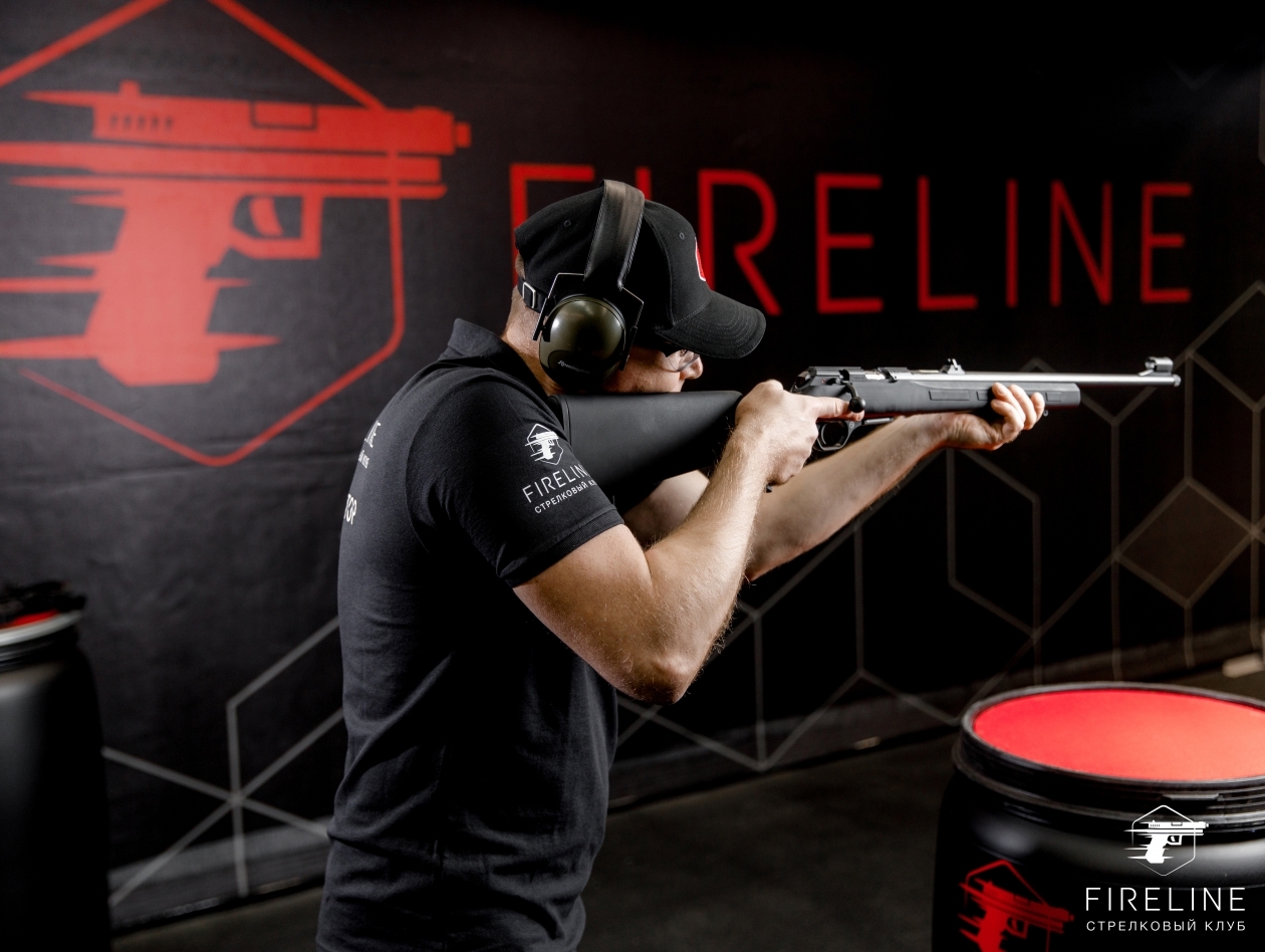 Стрелковый клуб интерьер. Fireline стрелковый. Fireline стрелковый. Тир fireline москва. Fireline стрелковый.