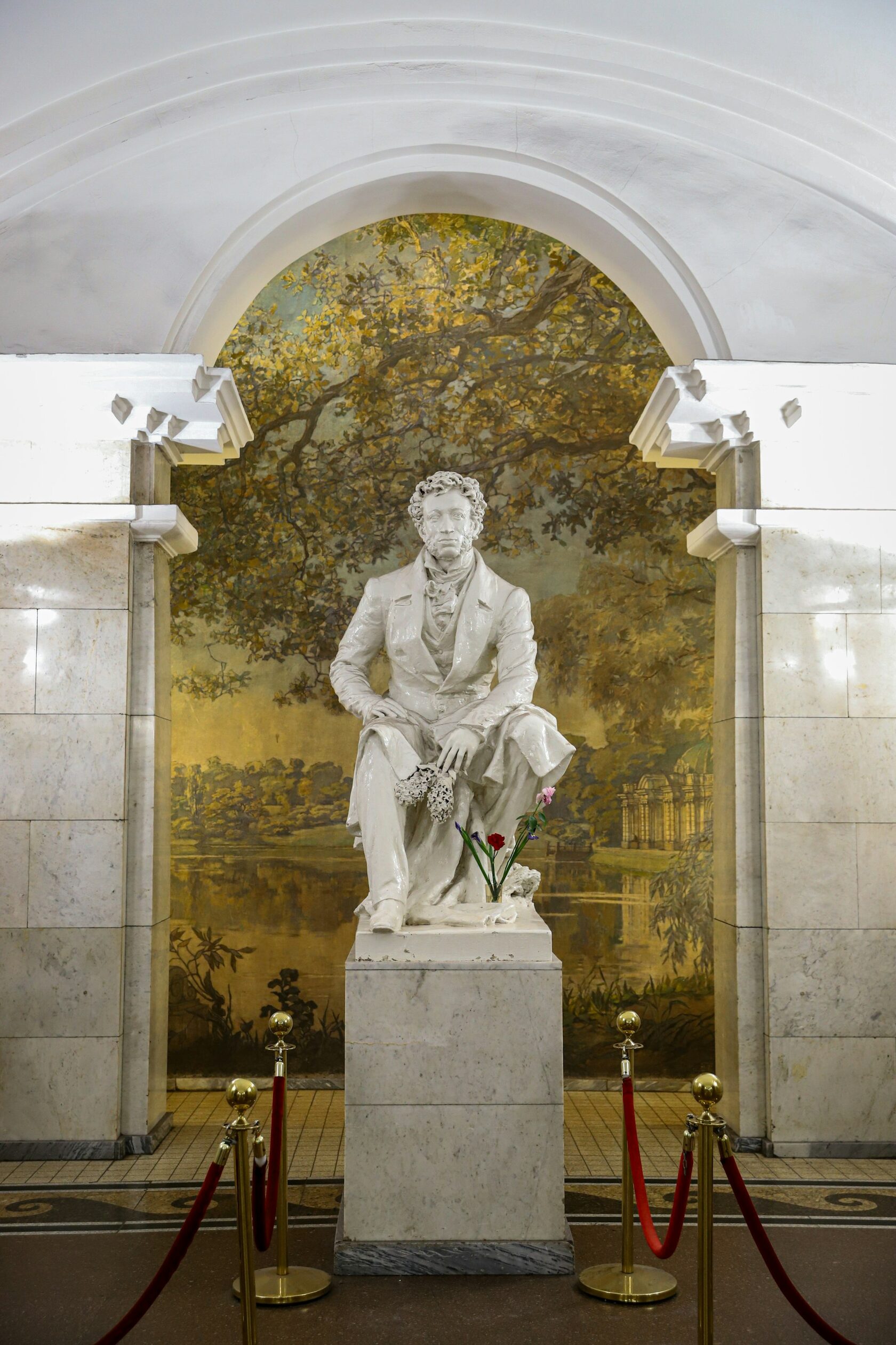 Пушкинская станция метро, Первая линия, Россия, Санкт-Петербург, Адмиралтейский район