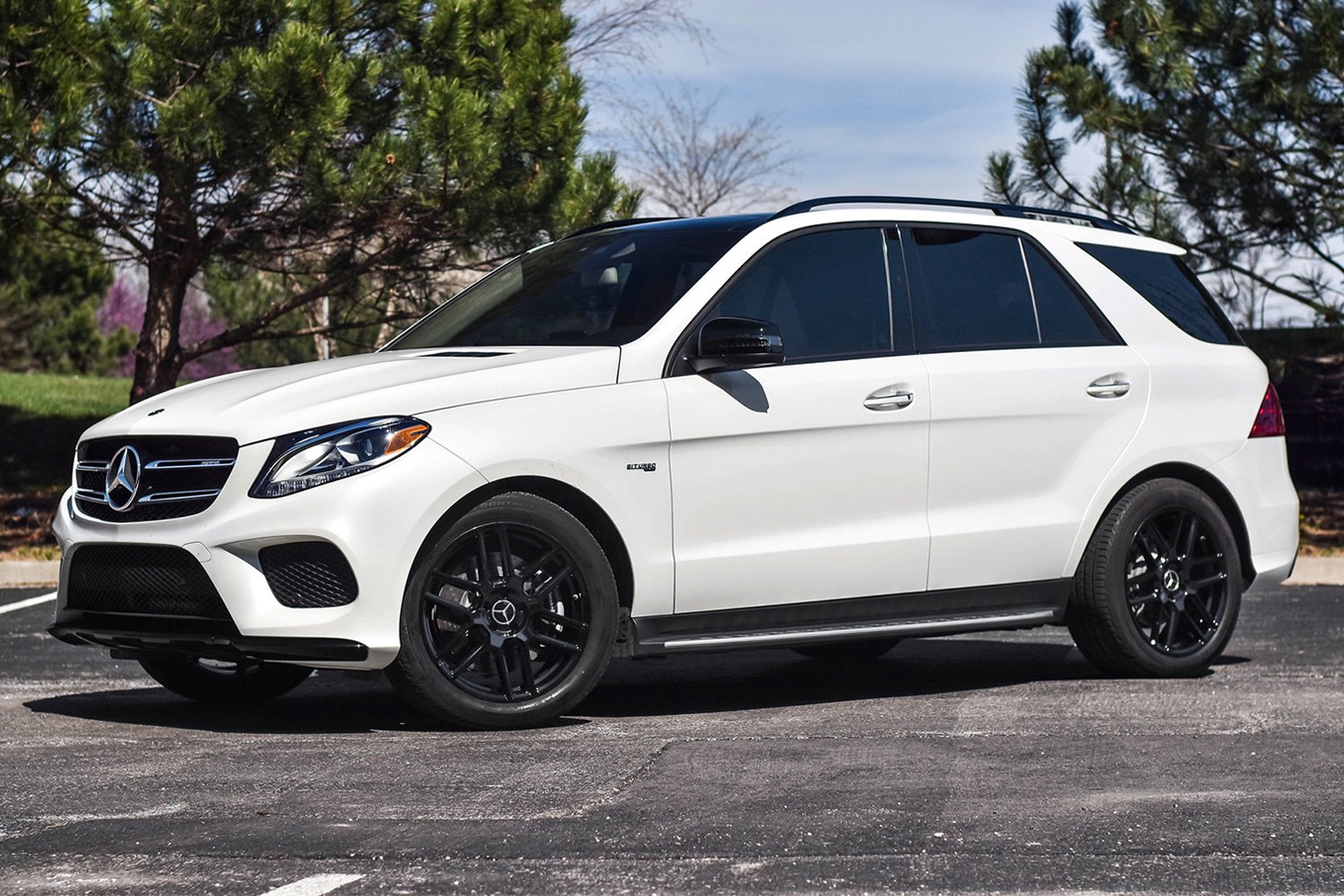 Gle 43 amg. Мерседес-Бенц AMG GLE 43. Мерседес гле 43 АМГ. GLE w166 43.