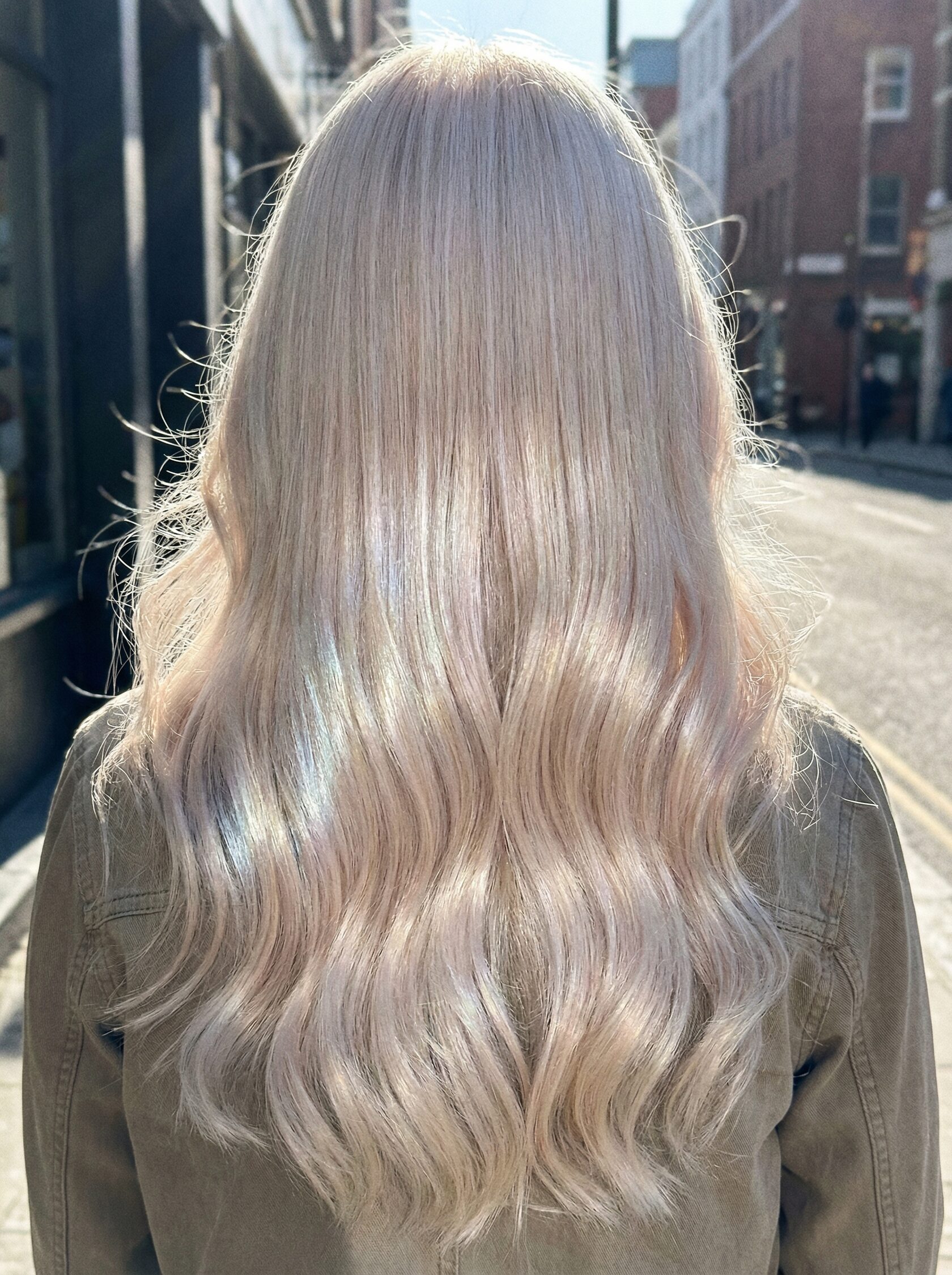 Перламутровый блонд