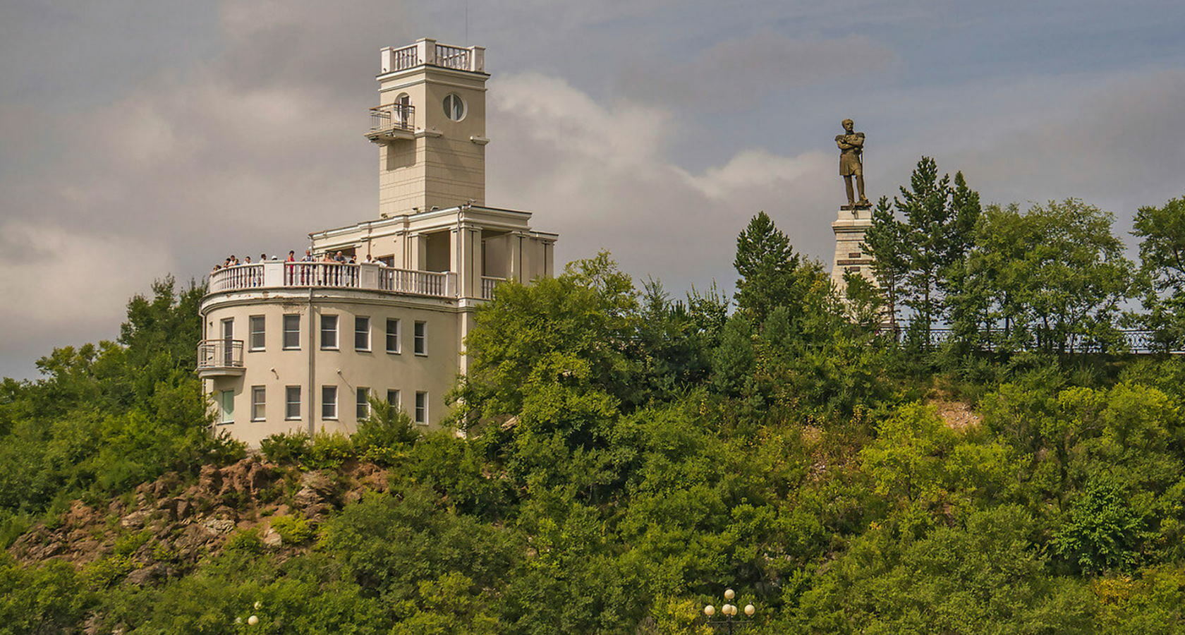 Утес в хабаровске фото