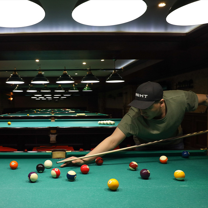 Вечерний отдых в PUB Altai Palace