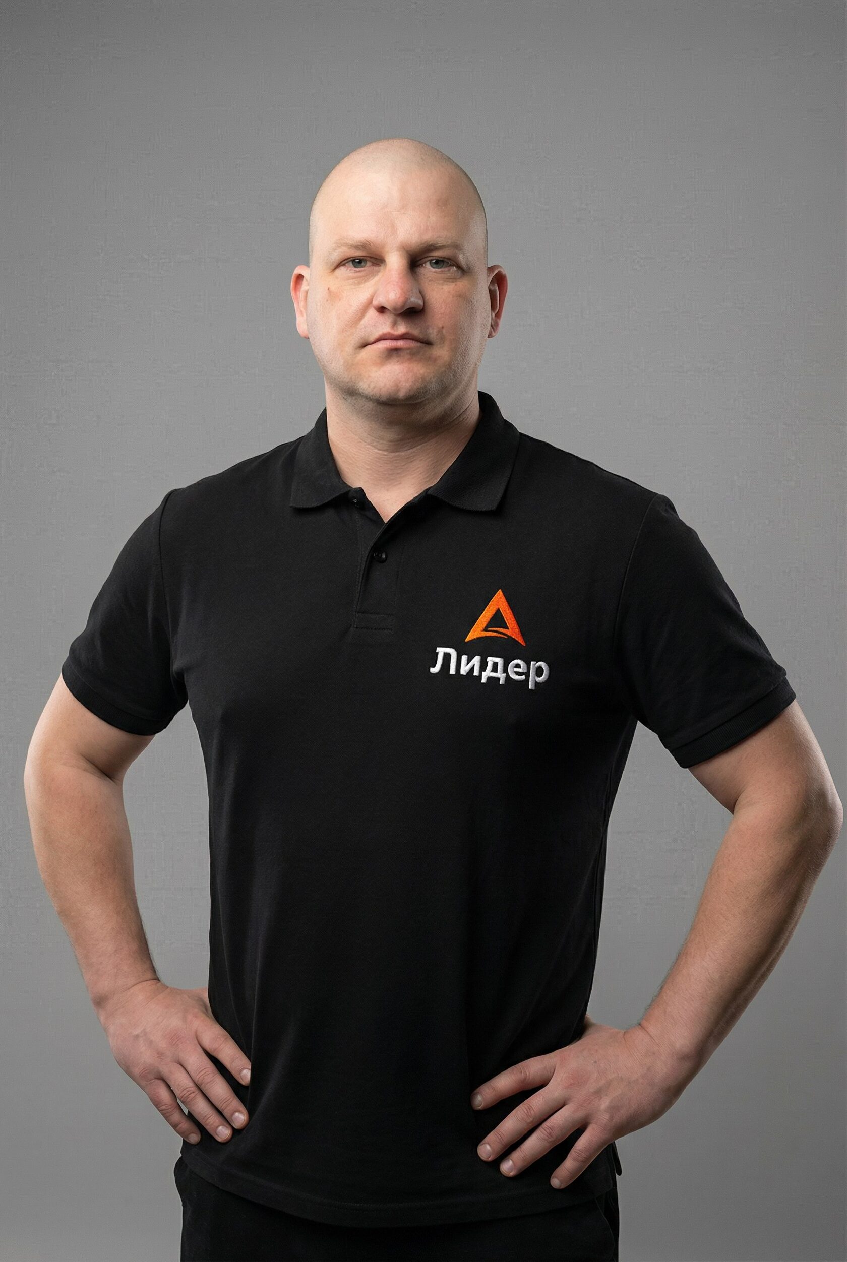 Станислав Долгов — эксперт по мебели