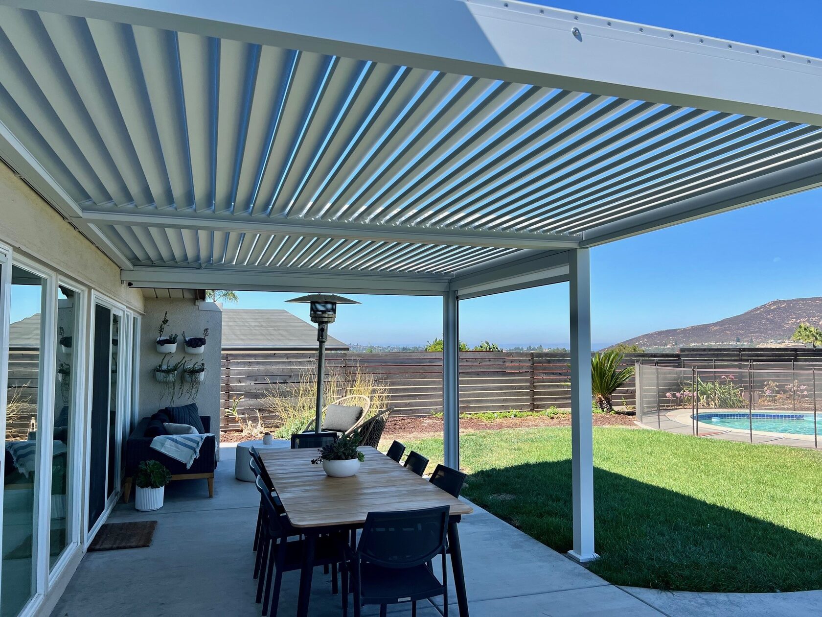 aluminum pergolas and patio covers for California homes