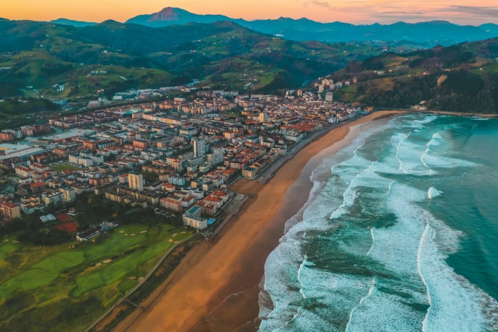 Playa de Zarautz - Fuente: Unsplash