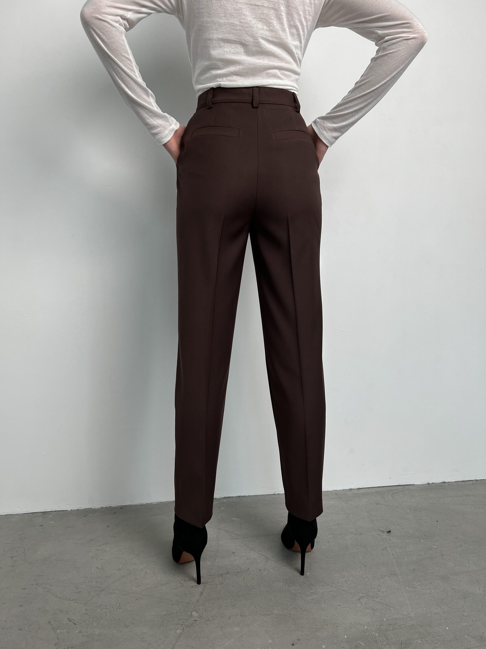 брюки женские классические зауженные стильные