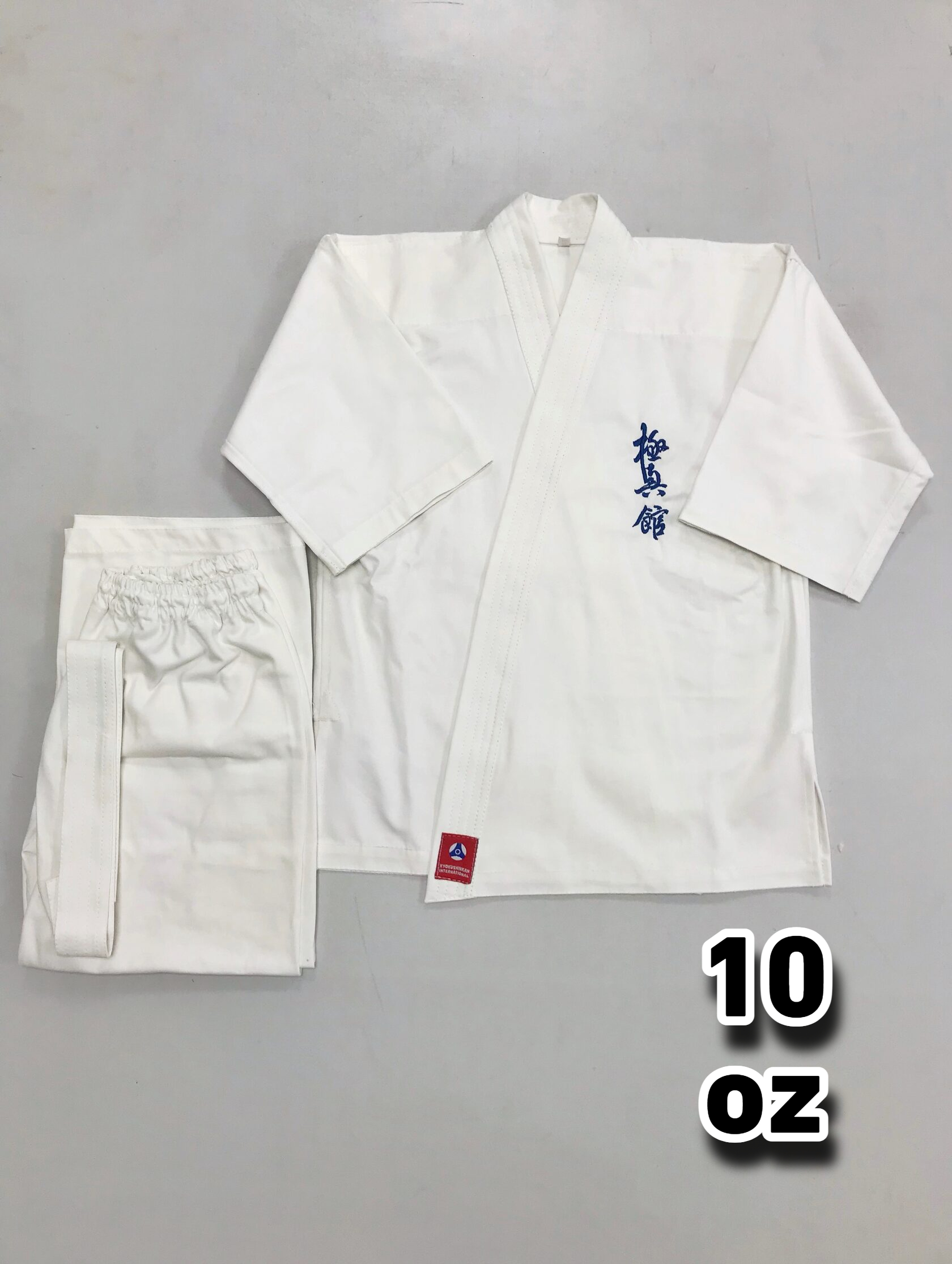 Кимоно для Киокушинкай-КАН каратэ, плотность 260гр/м2 (10 унц)
