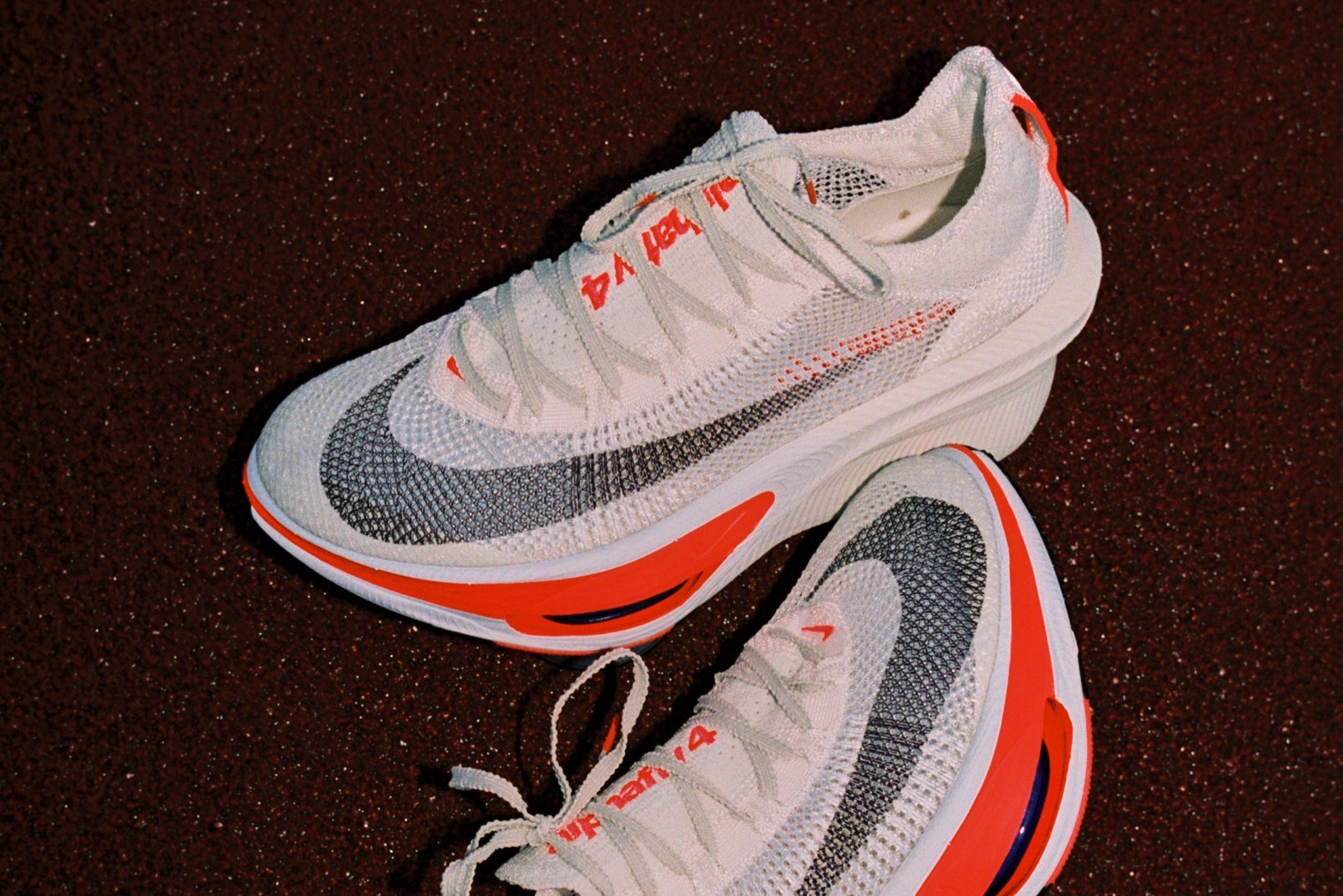 Черный предсерийный прототип Nike Alphafly 4